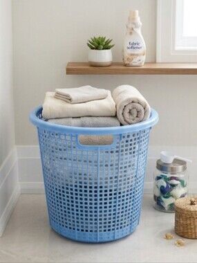 Plastic blue bin/ basket/ container/ garbage